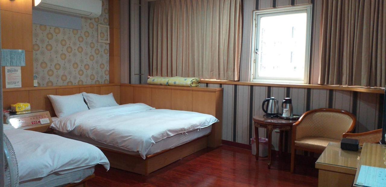 Jin Ge Hot Spring Hotel Джиаоси Екстериор снимка